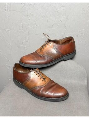 Vintage Brown Two-Tone Brogues or Saddle Shoes size 9 men or 10.5 women Vibram